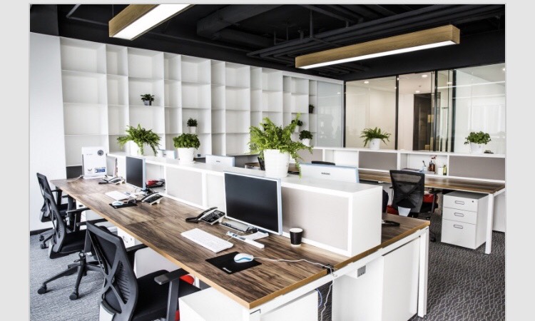 EC8C0F8F-0823-4F5F-9FEF-6A34CBBAF6AB